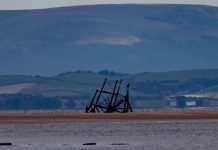 The abandoned Lancashire lighthouse at risk of being lost to the sea The abandoned Lancashire lighthouse at risk of being lost to the sea